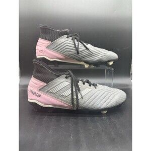 Adidas Predator 19.3 FG F97528 Grey/Pink Soccer Cleats Women's Size 9.5 EUC